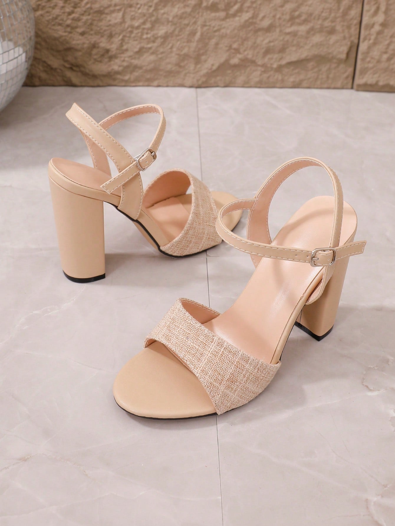Women's Summer Elegant Peep Toe Hollow Out Buckled Strap Chunky Heel Apricot Sandals-Apricot-5