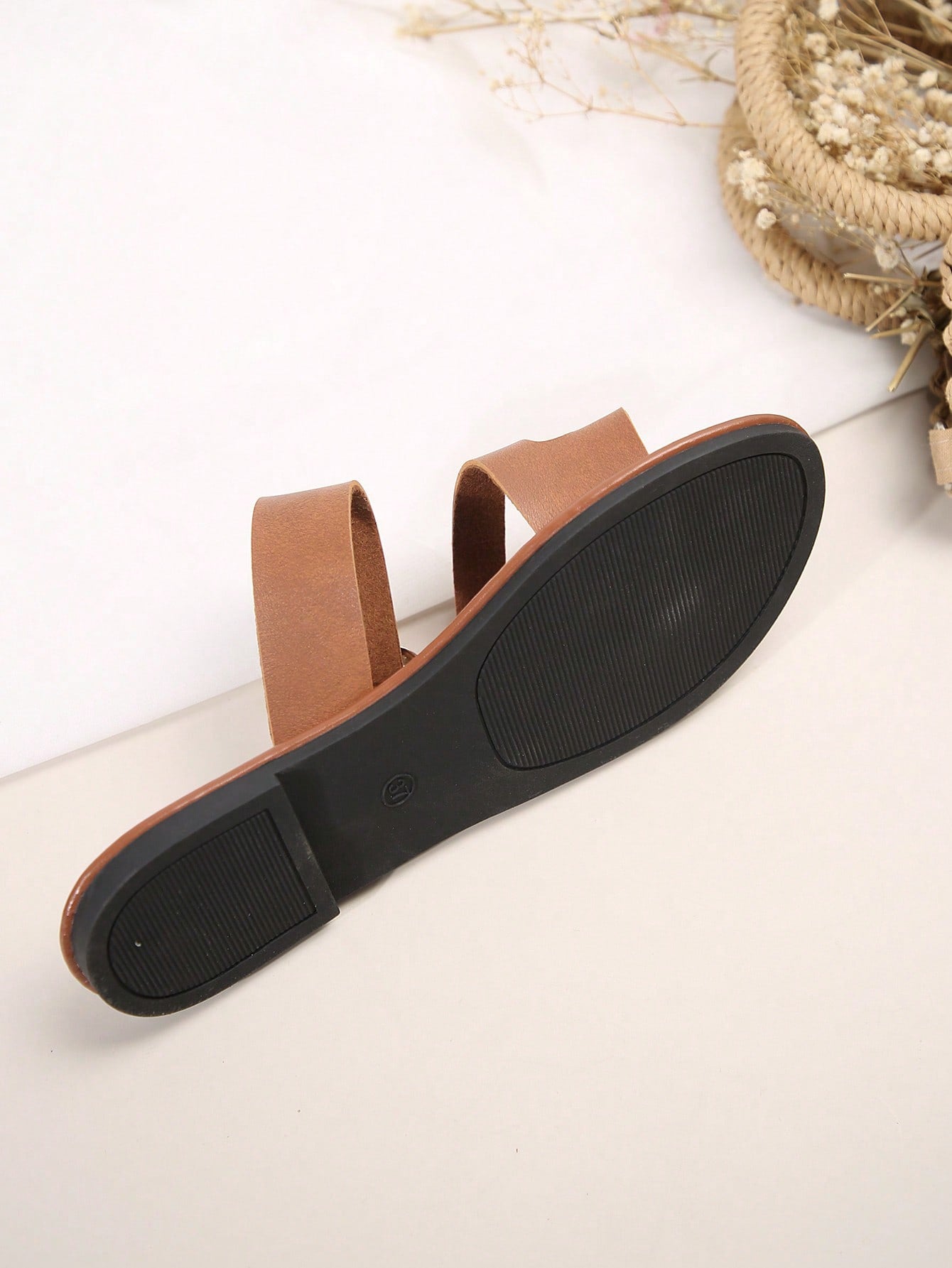 2024 New Summer Women Slide Sandals Toe Loop Fashion Decorative Buckle Flat Heel Female Slipper-Brown-8