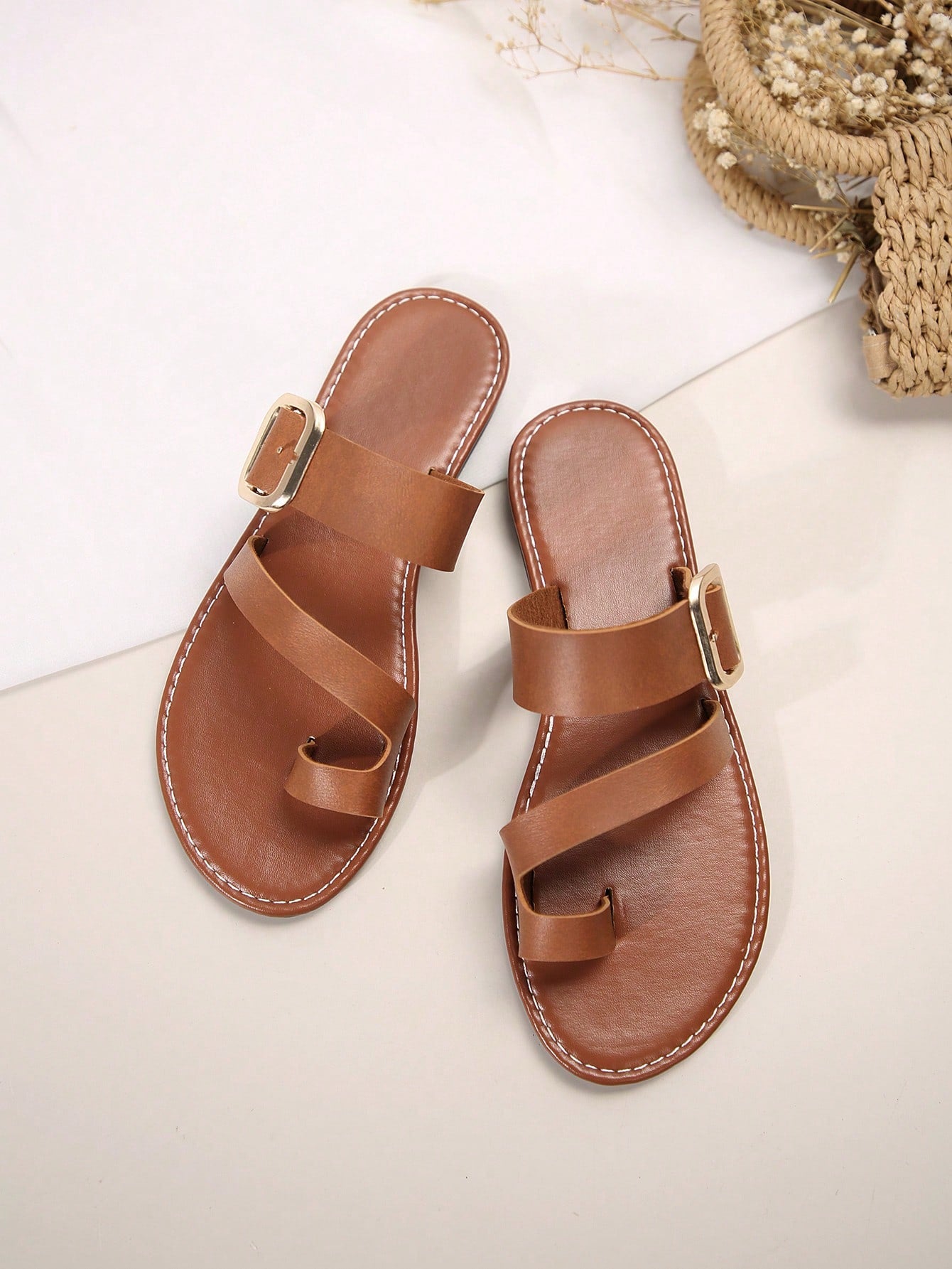 2024 New Summer Women Slide Sandals Toe Loop Fashion Decorative Buckle Flat Heel Female Slipper-Brown-4
