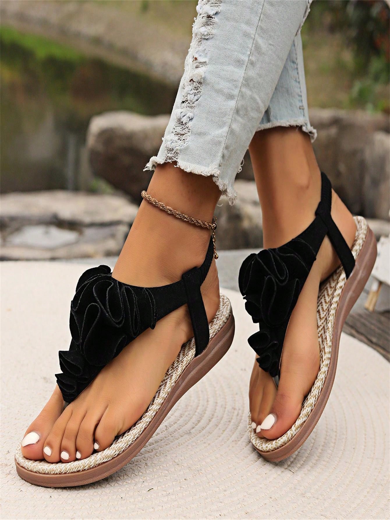 2024 Summer New Roman-Style Women Sandals, Toe Separators, Casual Flat Women Sandals, Teenager Beach Shoes-Black-7