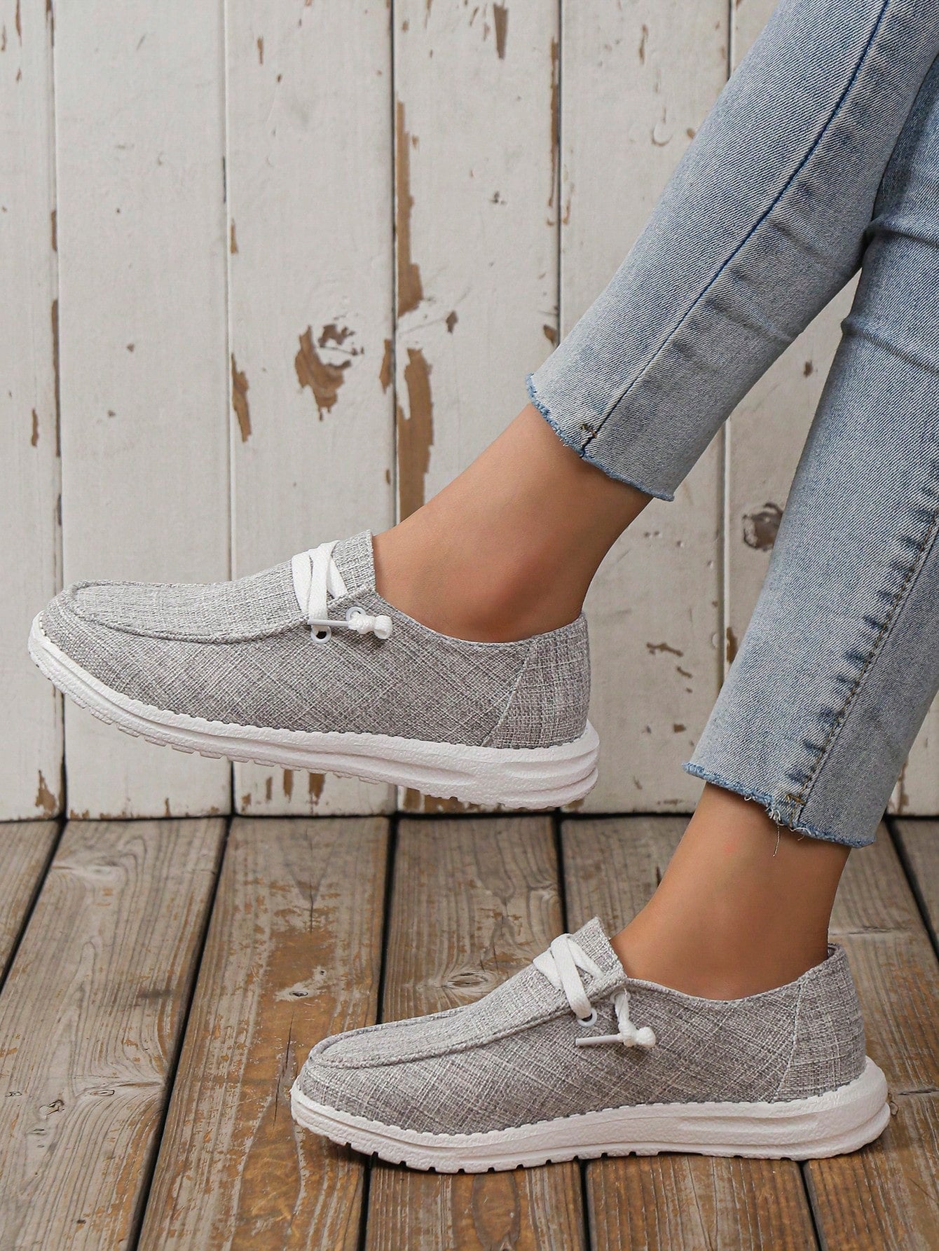 Women Casual Loafers, Slip-On Comfortable Flat Lightweight Shoes, Low-Cut Breathable Canvas Shoes For Everyday Wear-Grey-1