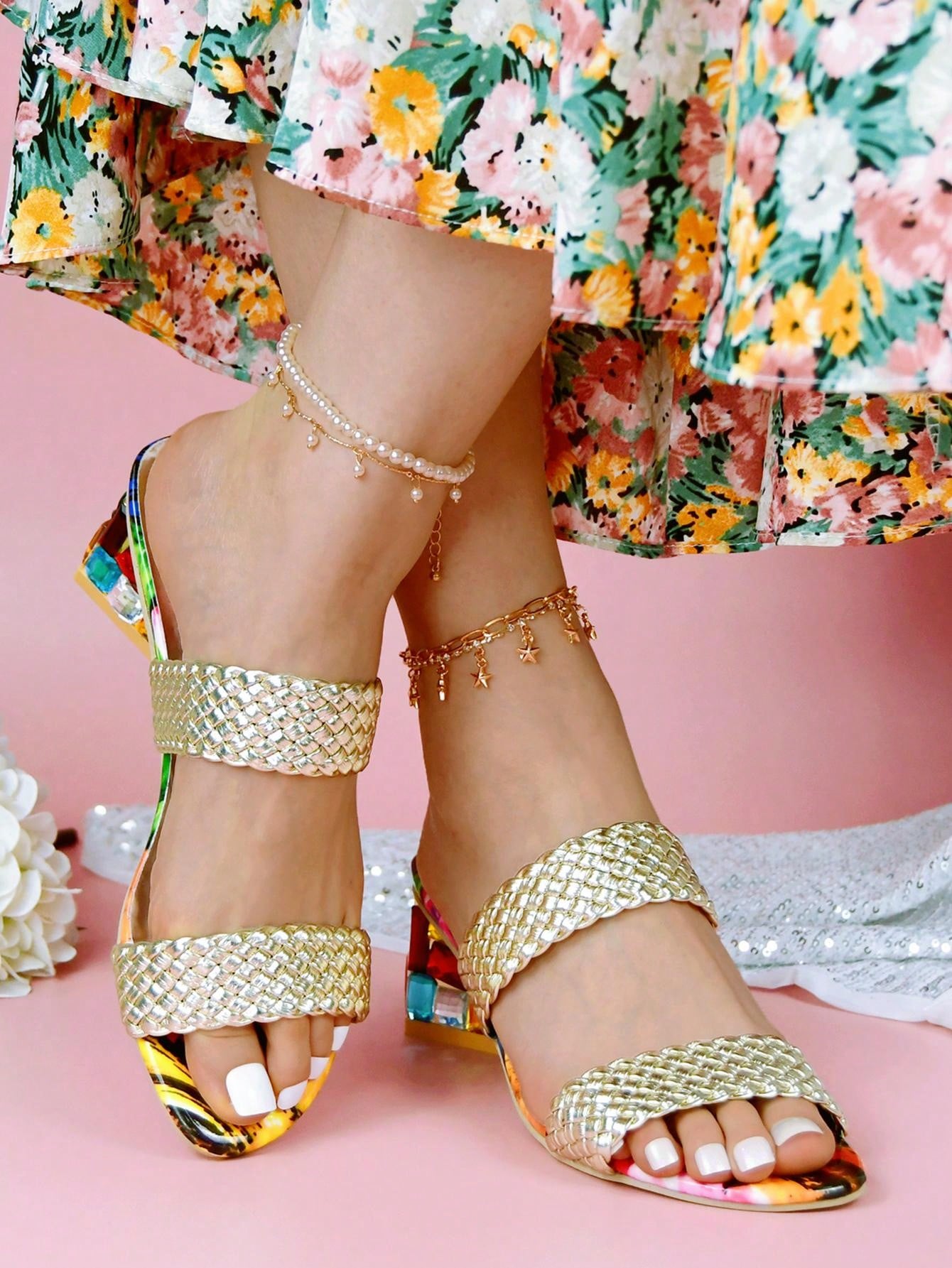 Women Chunky High Heel Sandals Colored Rhinestone Fashionable And Elegant Sandals-Golden Braid-2