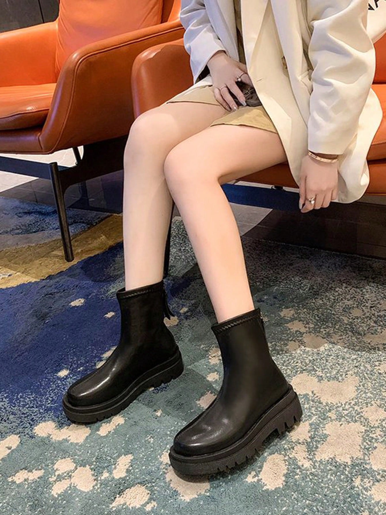 2023 New Autumn And Winter Fashion Women's Short Boots With Thick Sole, Slim Heel, And Chunky Style-Black-4