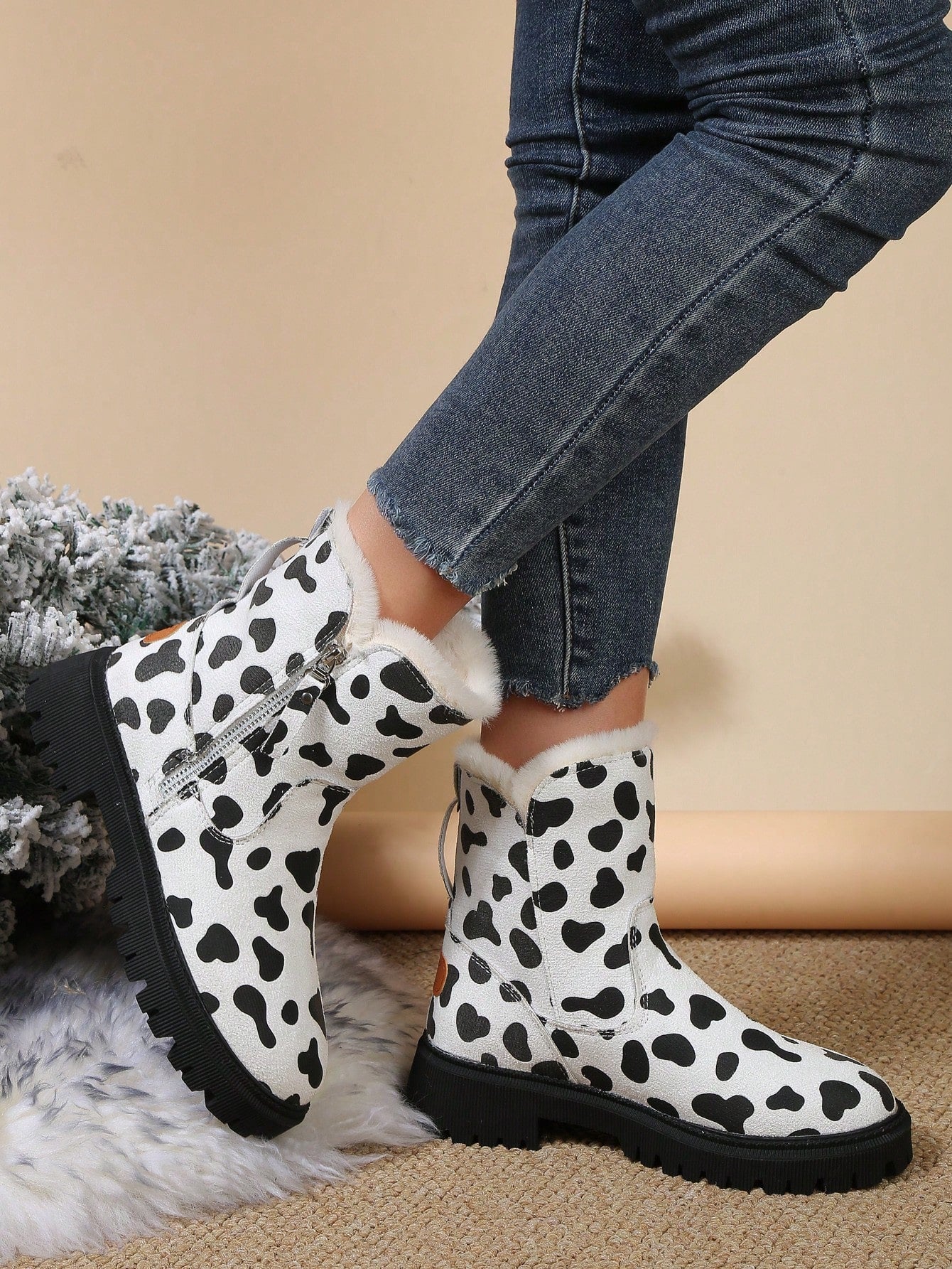 Women's Fashion Boots-White-4