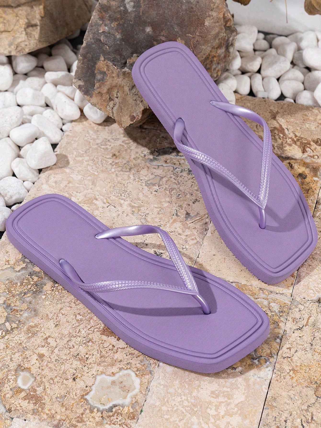 Women's Thick-Soled Flip-Flops With Rhinestone Strap, Lightweight & Comfortable, Non-Slip, Perfect For Beach, Swimming And Holidays, Waterproof Eva Material.-Purple-1